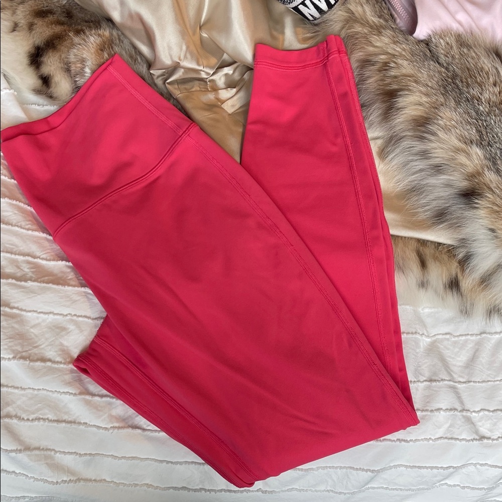 Pink lulu lemon leggings